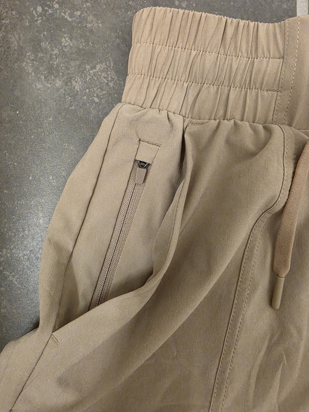 All In Motion 4" Shorts - Picture 3 of 5